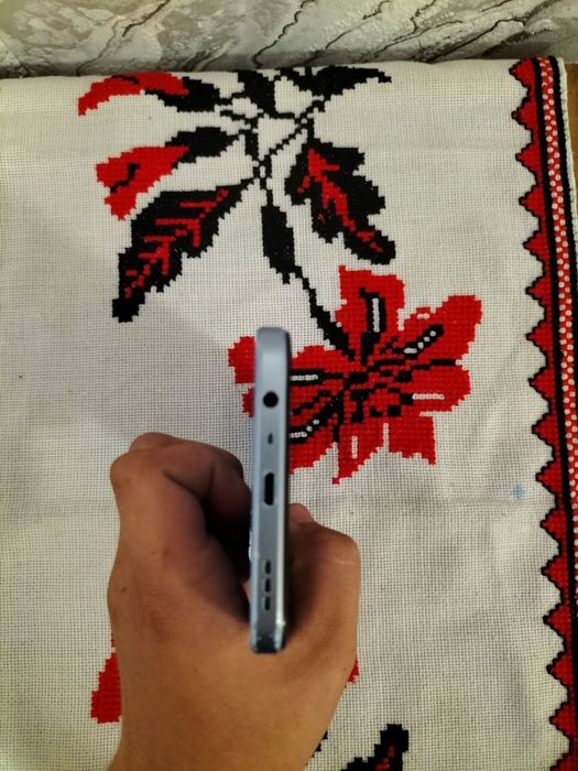 Продаю OPPO A17. По добрій ціні