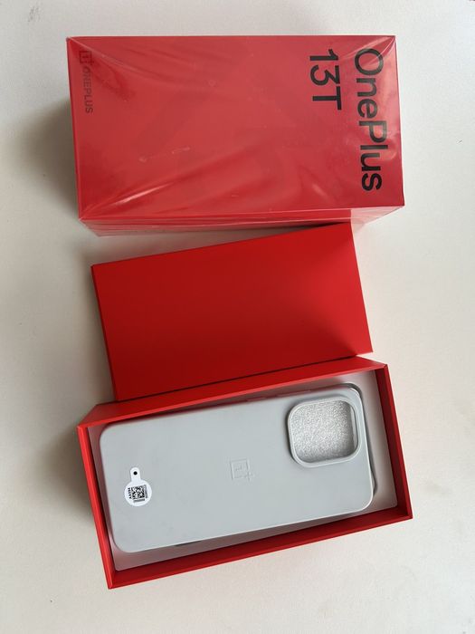 OnePlus 13t 16/512: 26 000 грн. - Смартфоны / мобильные телефоны 