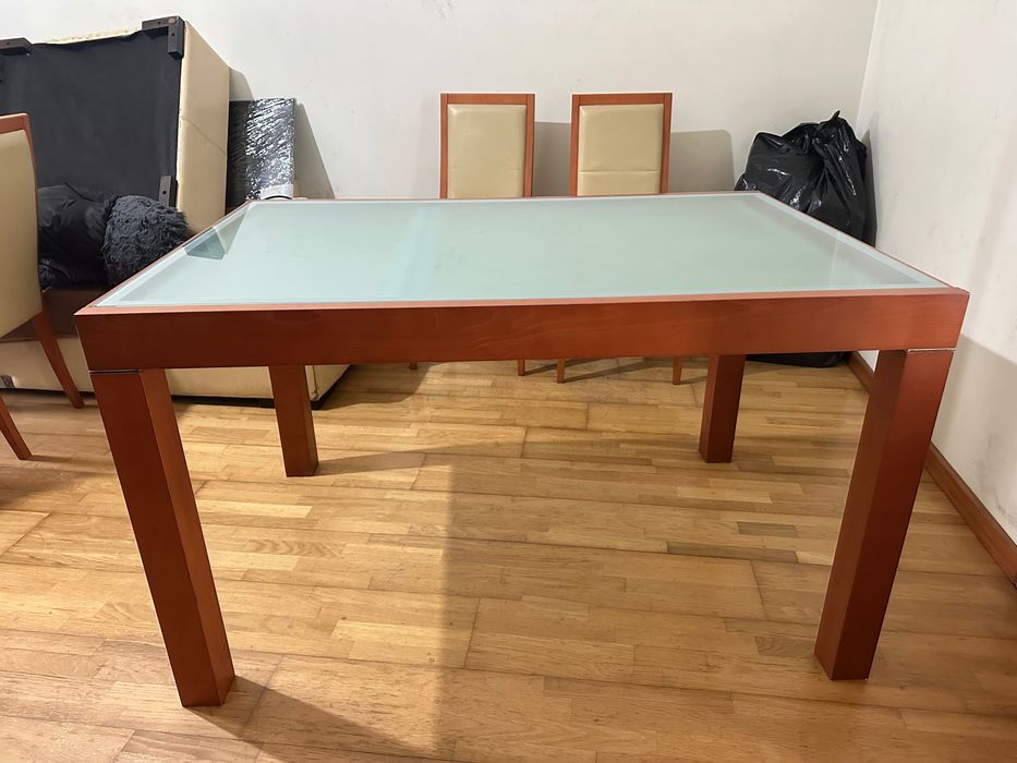 Mesa de jantar como nova