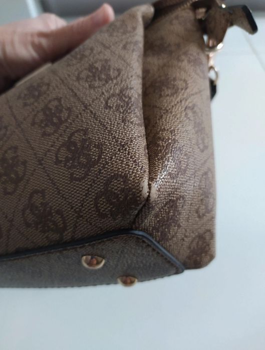 Damska torebka Guess