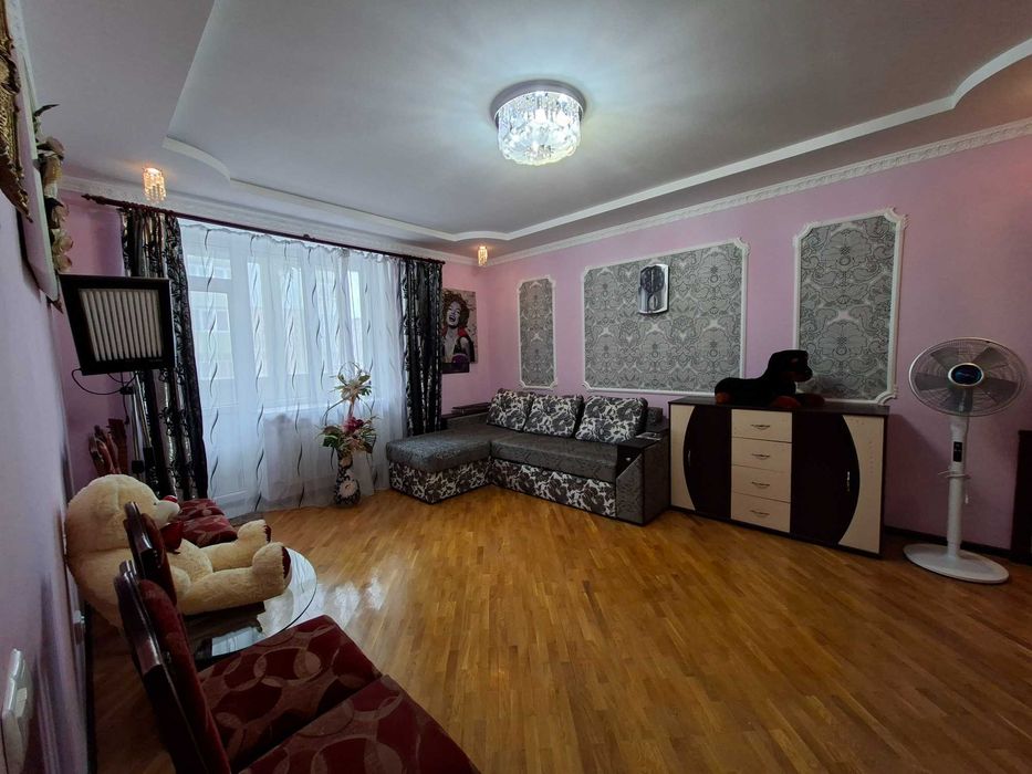 Оренда однокімнатної квартири в новобудові,вул.Миколайчука.