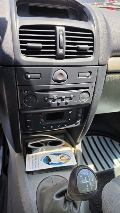 Renault Clio 2004