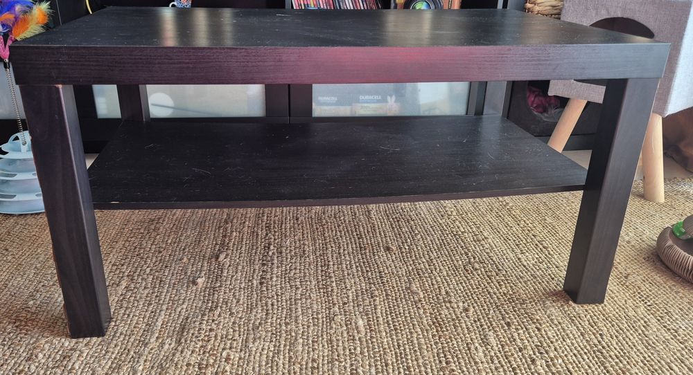 Mesa contraplacada preta