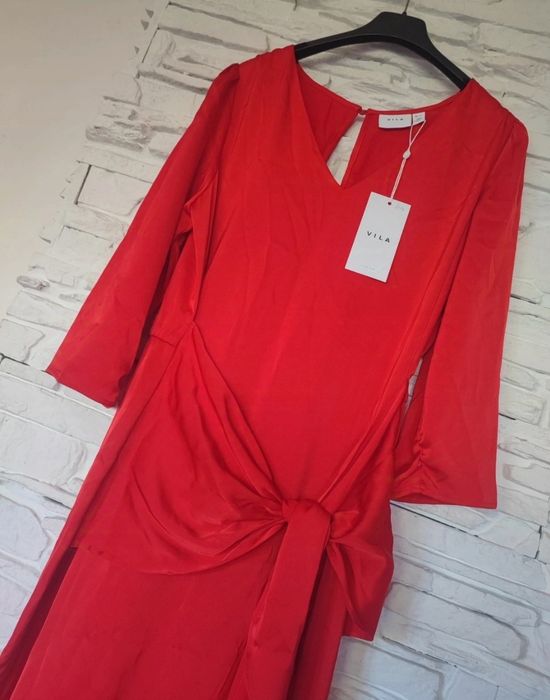Sukienka Vila rozmiar M MIDI
