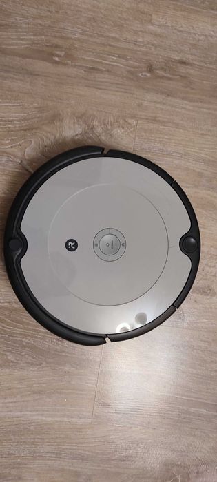 iRobot Roomba 698