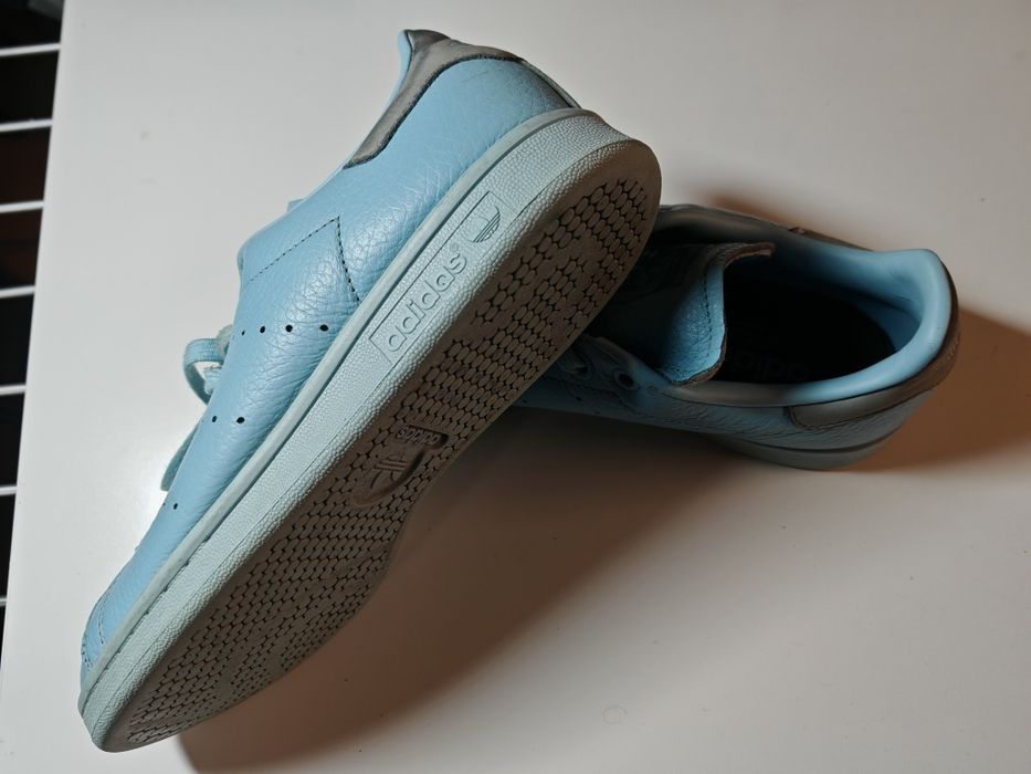 Adidas Stan Smith Icy Blue Pharrell Williams edition