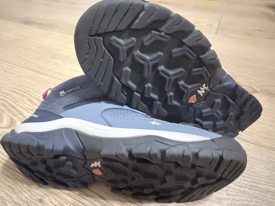 Buty wodoszczelne Quechua 31