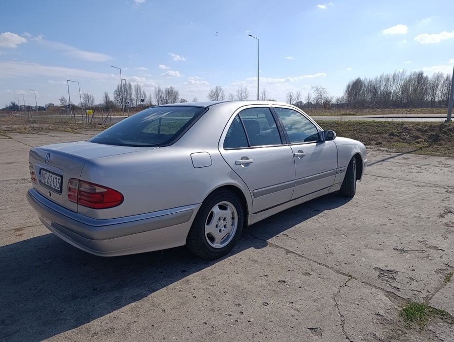 Mercedes Benz w210 2.2cdi 143km