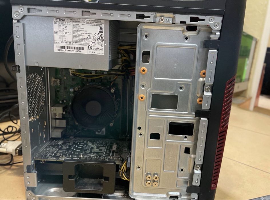 Игровой компьютер Acer Nitro 50-600 Intel(R) Core(TM) i5-8400/8/SSD 240/GTX 1060 3gb