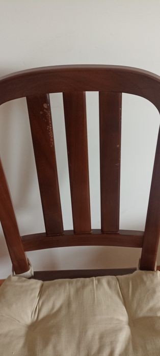 Cadeira e coxim quarto/escritório