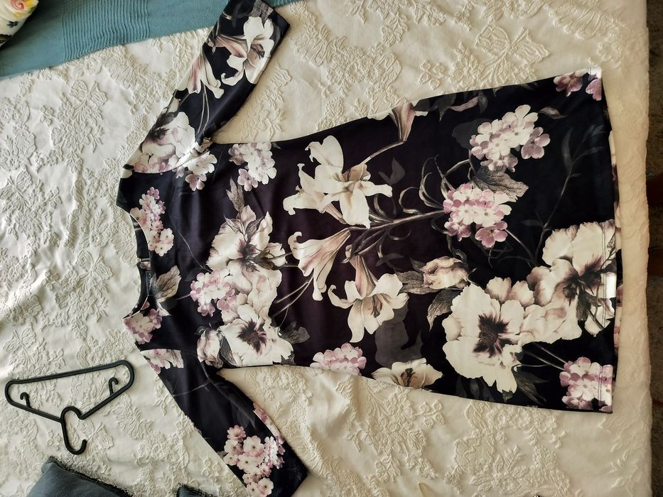 Vestido com padrão flores