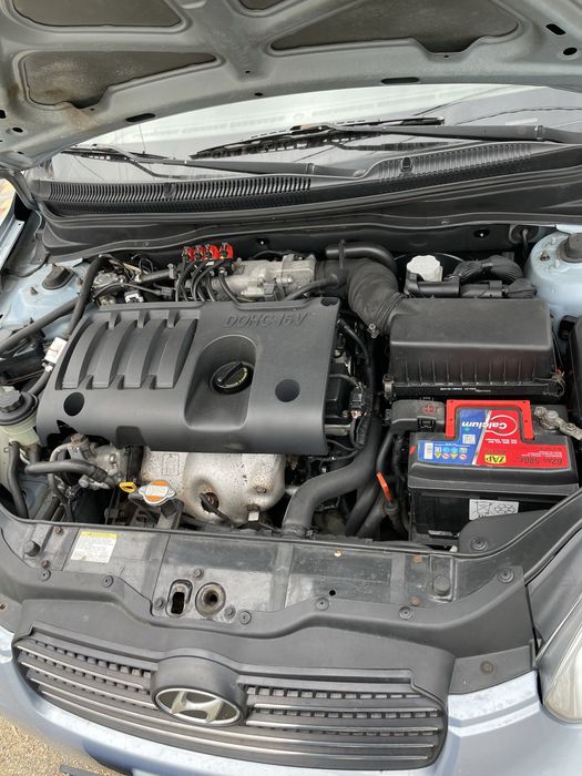 HYUNDAI Accent akpp 1.6