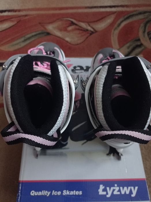 Łyżwy figurowe Axer dziewczęce damskie regulowane 34-37