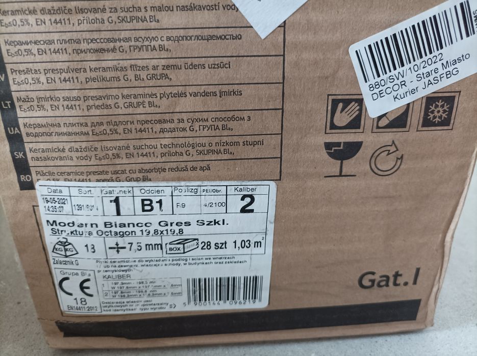 Modern bianco gres szkl. 19 płytek