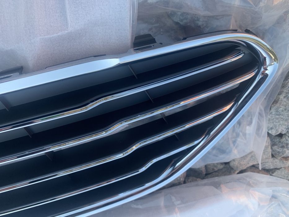 Решетка Ford Fiesta focus