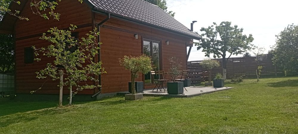 Domek nad jeziorem