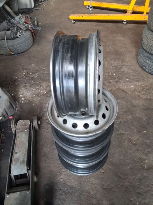 255/70 R-15 C  БРОВАРИ ,Шини-255/70R 15 C