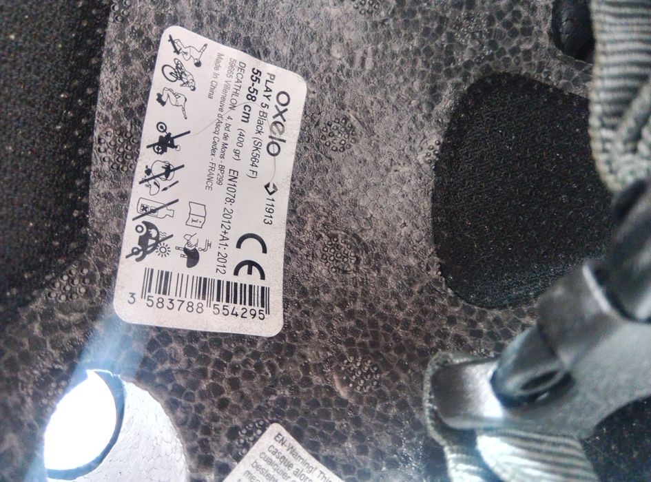 Capacete para trotineta, skate e patins
