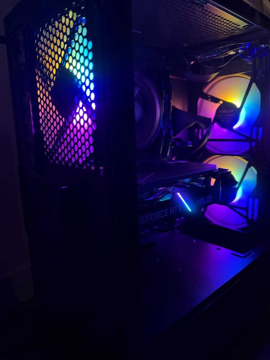 Komputer gamingowy Ryzen 5 2600 | RTX 2070 | 16GB RAM | SSD | Win10/11