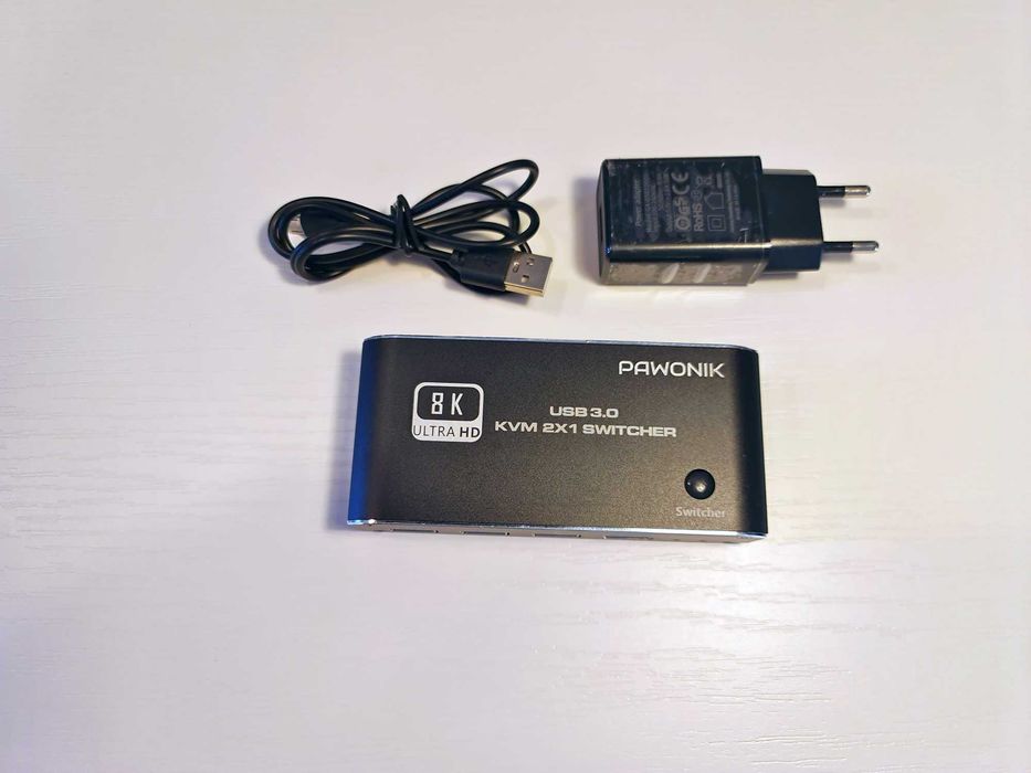 KONSOLA KVM HDMI 2.1 Przełącznik Switch 4K120Hz 8K Pawonik