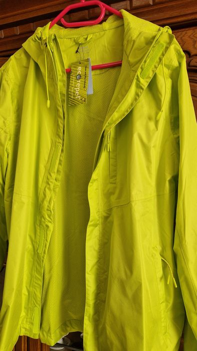 Куртка вітрова для спорту