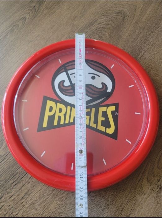 Zegar ścienny PRINGLES 25 cm – oryginalny, retro, kolekcjonerski, nowy