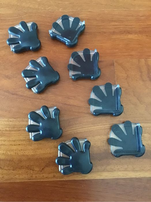 Protetor de cantos preto Ikea