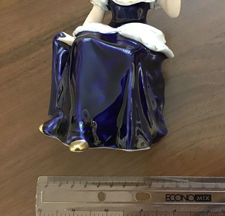 Статуетка Royal Dux Чехия