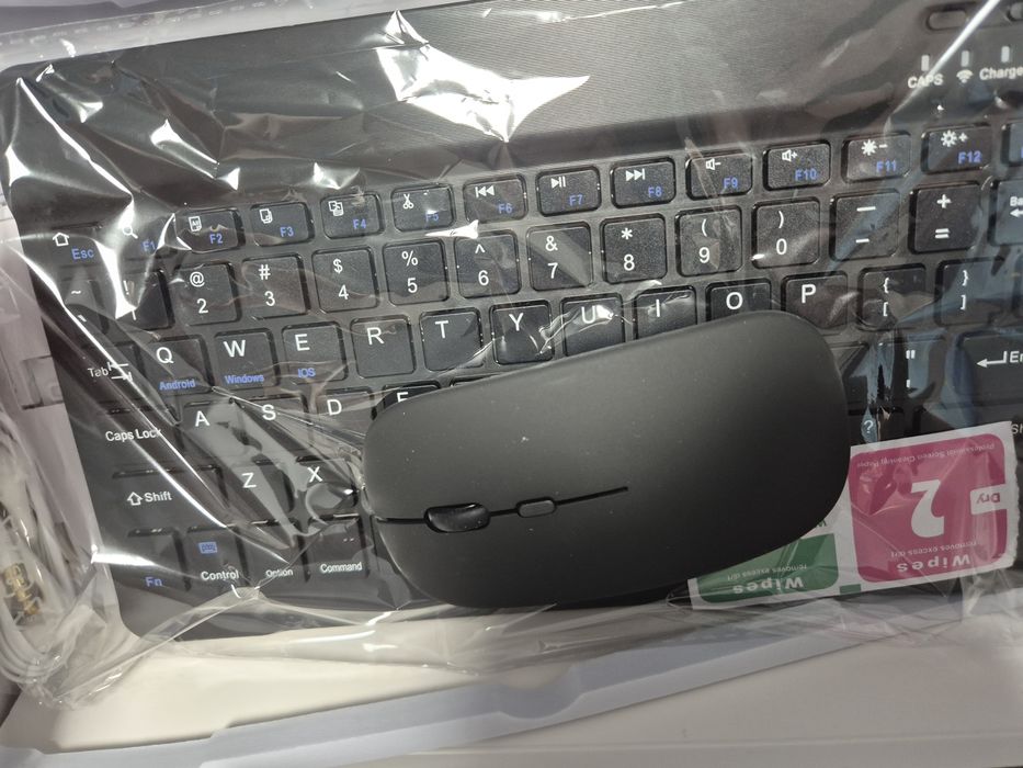 Планшет Teclast T60 PLUS екран 12 дюймів з мишкою та клавіатурою