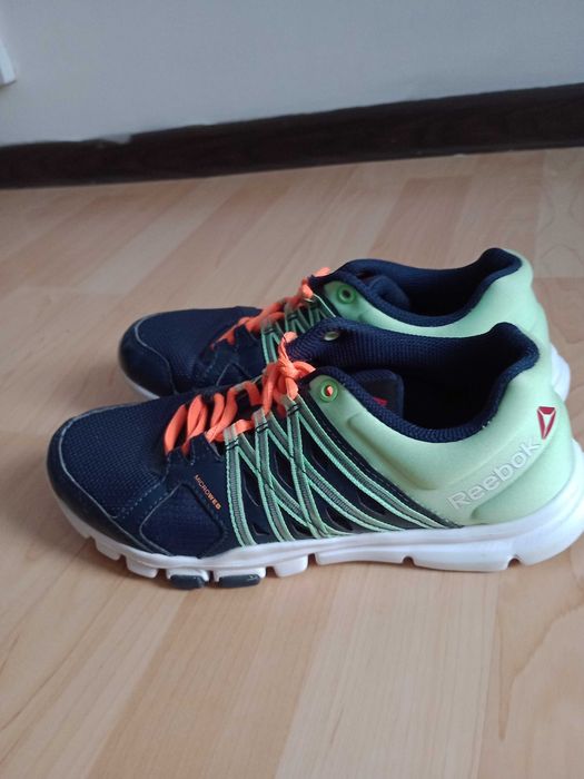 Buty sportowe Reebok rozm. 37