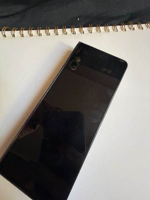 Samsung Z Fold 5