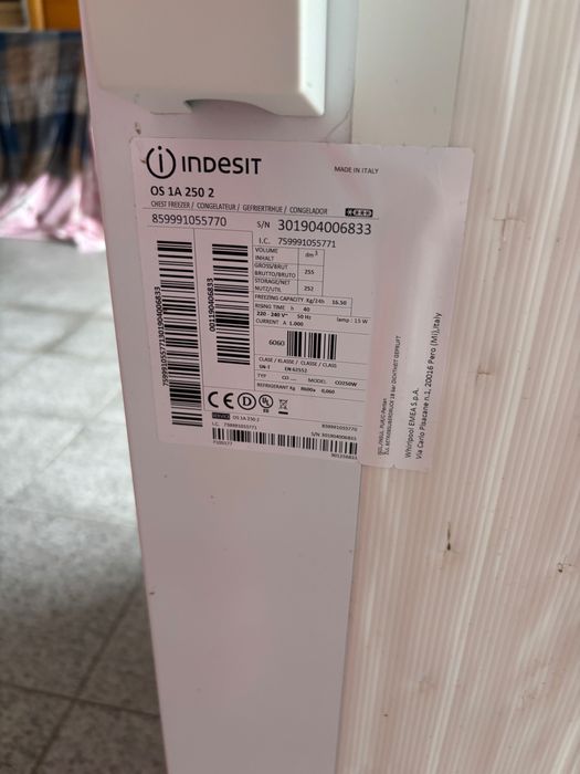 Arca da Indesit 250lt