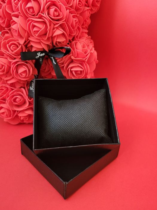 Pudełko na zegarek, bransoletkę