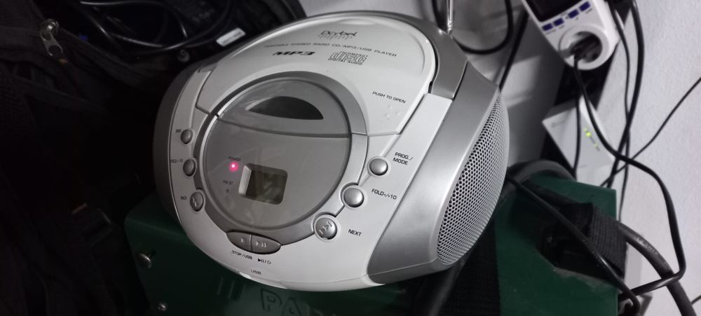 Radio portátil da Dcybel