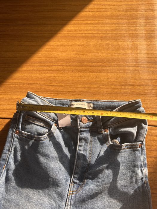 Джинси фірмові гарні