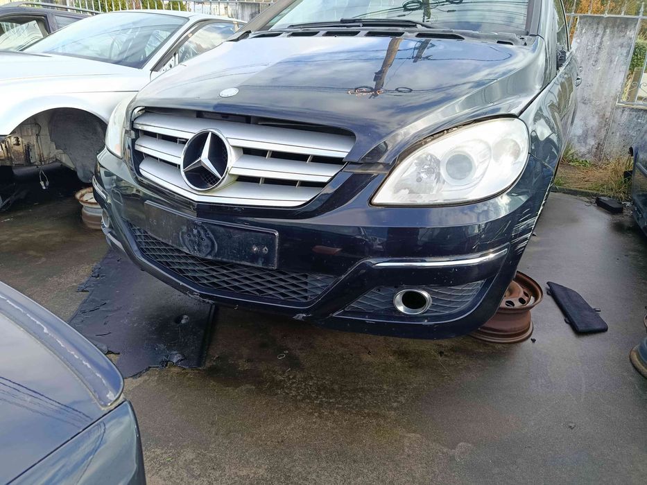 Frente completa MERCEDES-BENZ Classe B (W245)