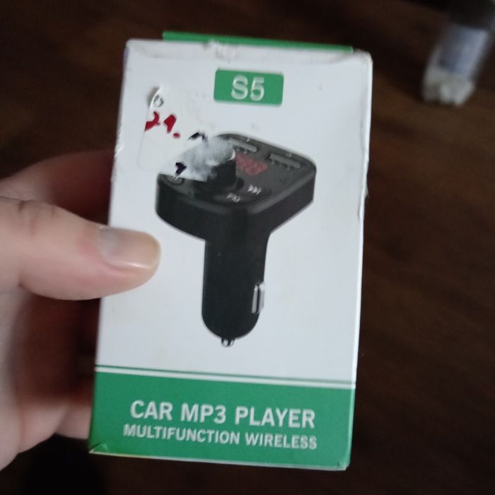 Автомобильный FM-передатчик Bluetooth 5.3