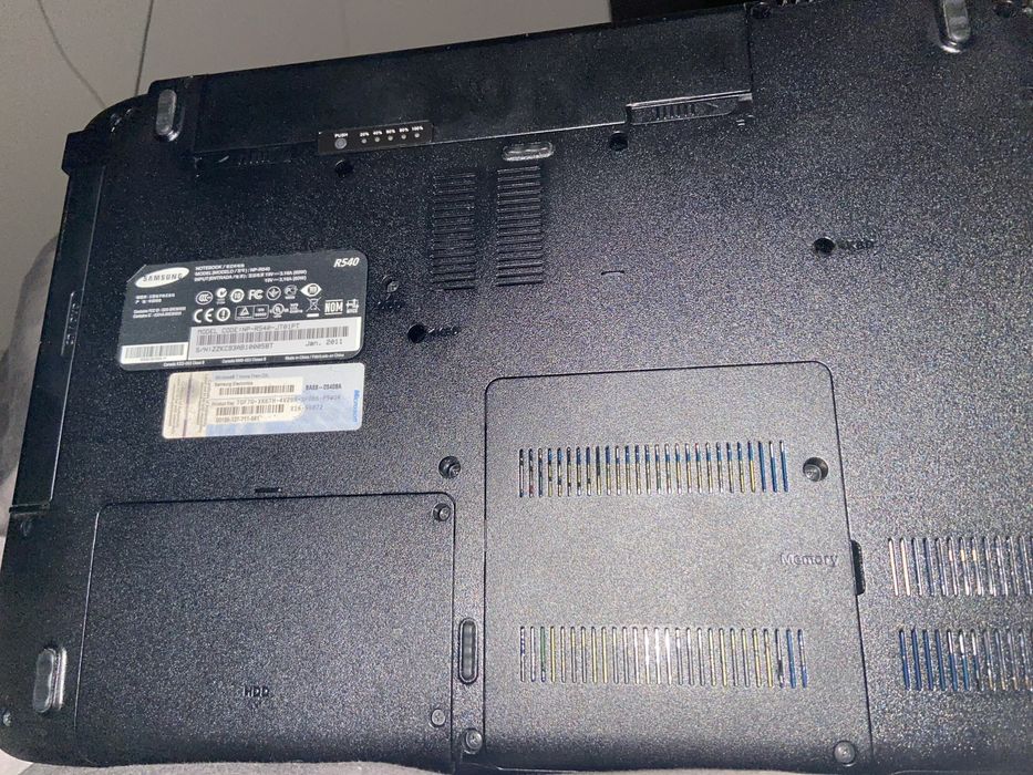 Portatil Samsung R540