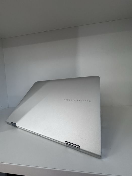 Portátil Hp i5 ecra tatil