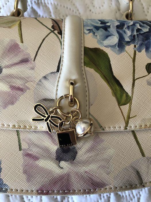 Mala Ted Baker pequena