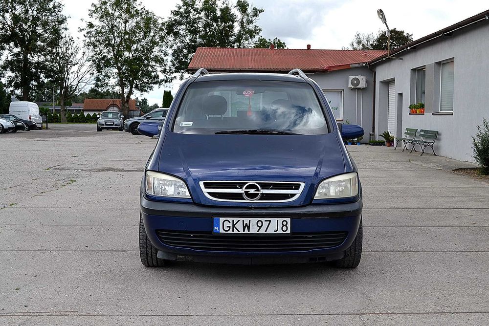 Opel - Zafira  1.8 cm benzyna , klima , 2004 r , 7-mio osobowy , okazja !