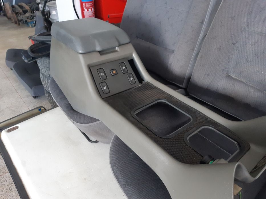 Bancos  consola land rover discovery