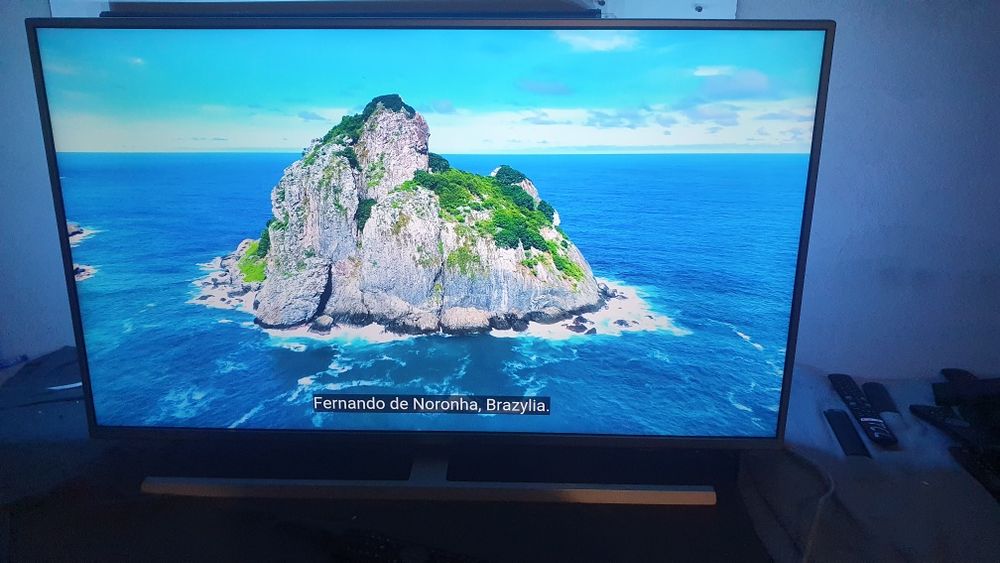 Telewizor LED Philips 43", 4k UHD, Ambilight, SmartTv,  Wi-Fi, Dvbt-2.