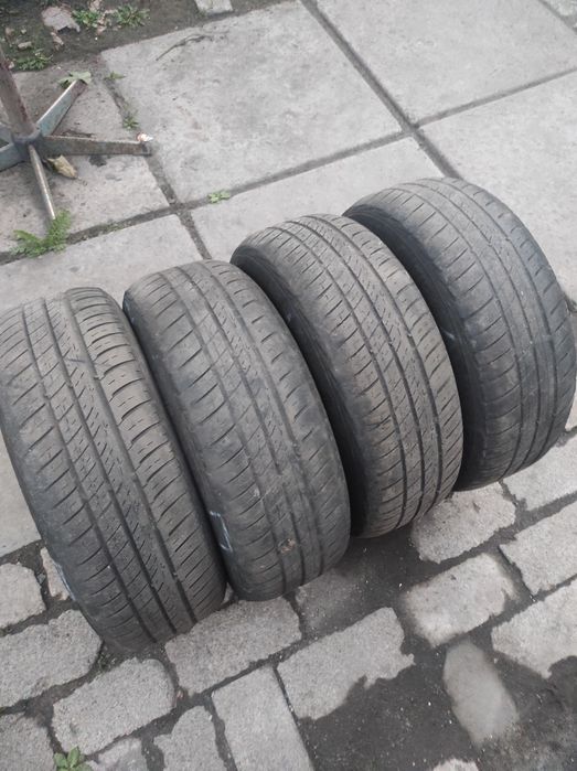 Покрышки автомобильные