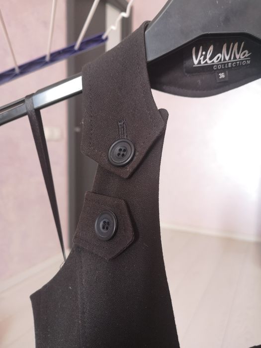 Жилет бренду Vilonna
