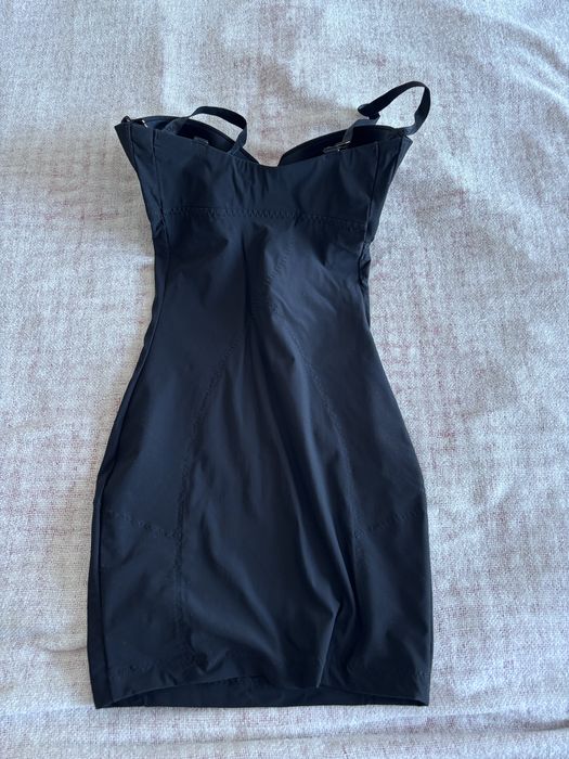 Czarna halka bielizna modelujaca madame supertash