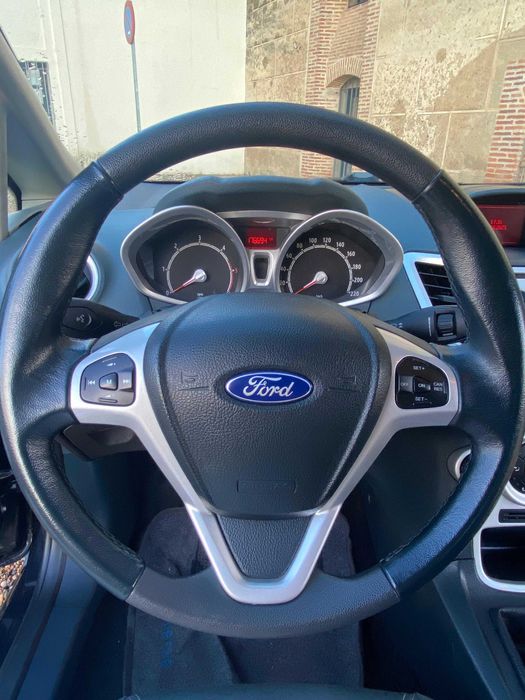 FORD fiesta 1.6 TDCI