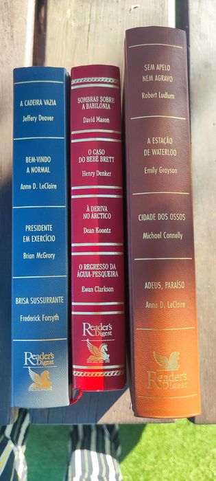3 Livros com 4 histórias compactas da Reader's Digest