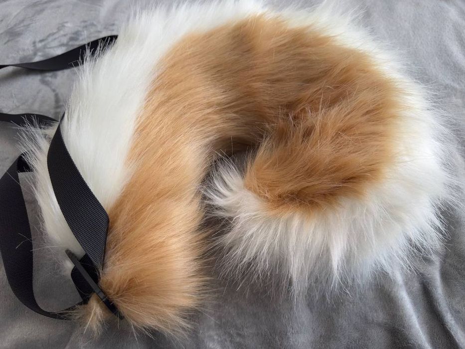 Хвіст собаки. Штучне хутро