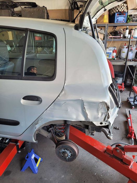 DOZER 4 szczekowy DOCER rama Blacharska